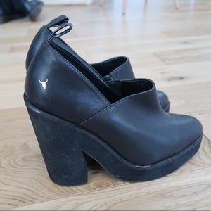 Windsorsmith leather, black chunky heel size 8.5